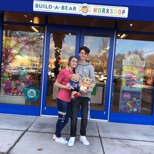 Meet your Posher, Wyatt